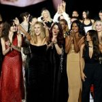 Céline Dion, surpriza de la finalul defilării L’Oréal Paris